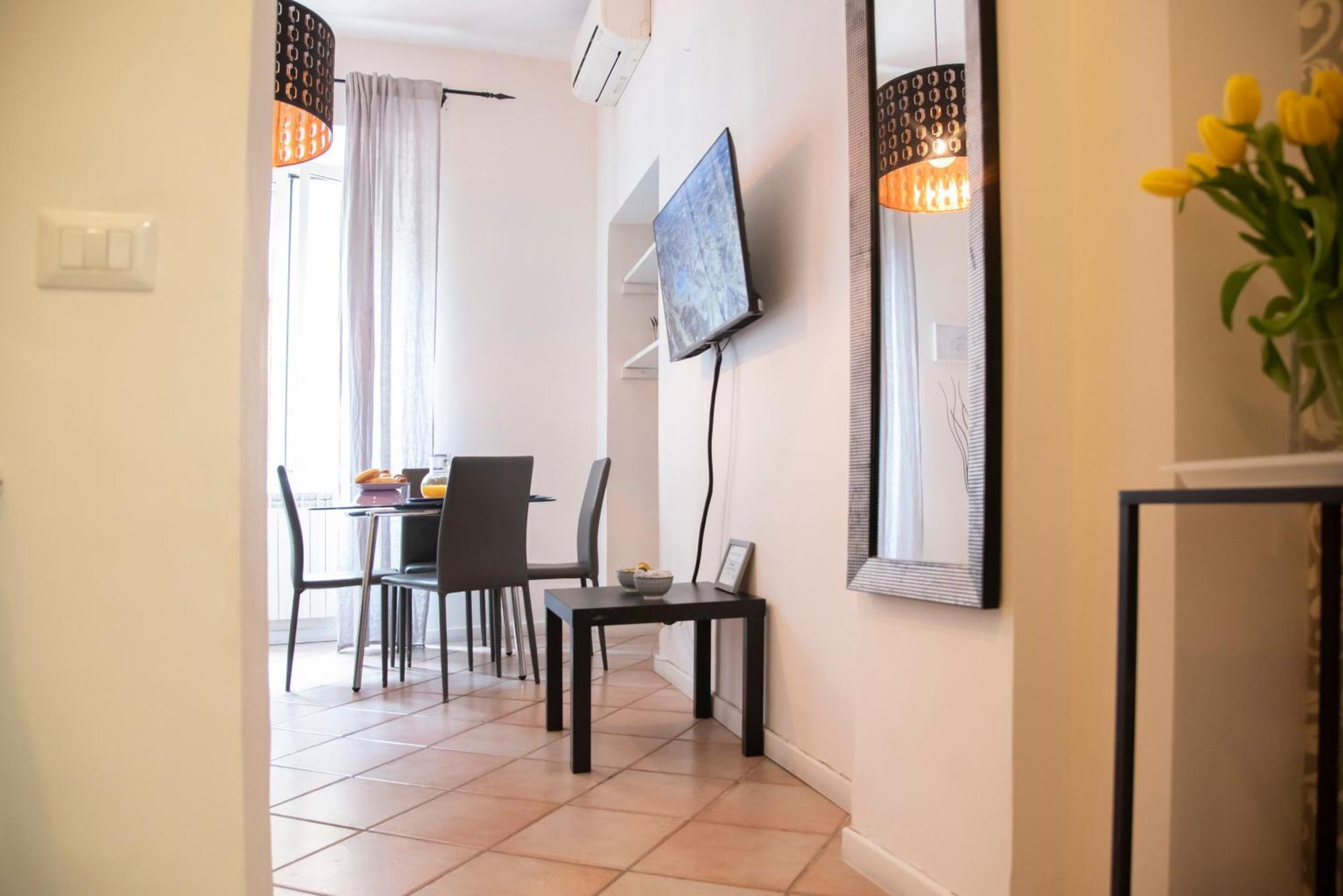Santonofrio Apartments โรม ภายนอก รูปภาพ